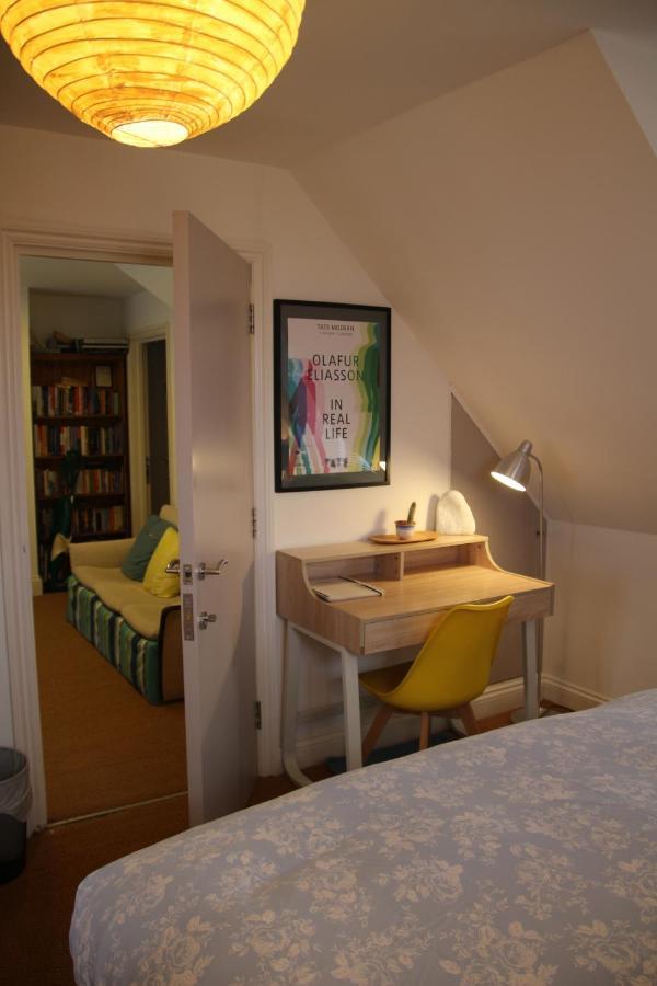 The Enclave Bed & Breakfast เวอร์ทิง ภายนอก รูปภาพ